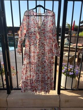 NATURAL LIFE White Maxi Dress with Red Floral Print